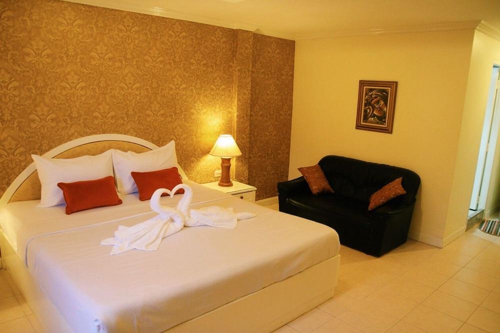 Eurostar International Hotel Ban Nong Tabaek Bagian luar foto