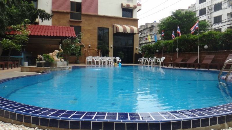 Eurostar International Hotel Ban Nong Tabaek Bagian luar foto